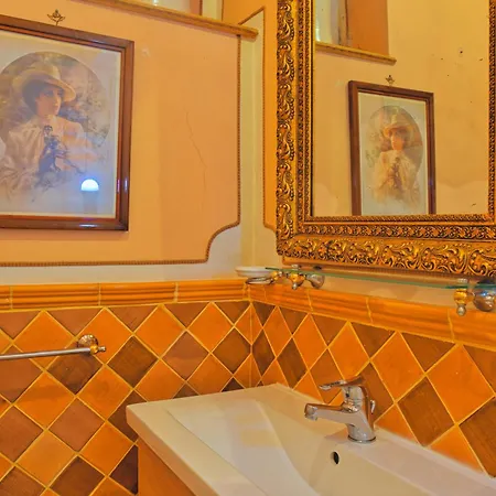 ベッド・アンド・ブレックファスト Flora House サレルノ