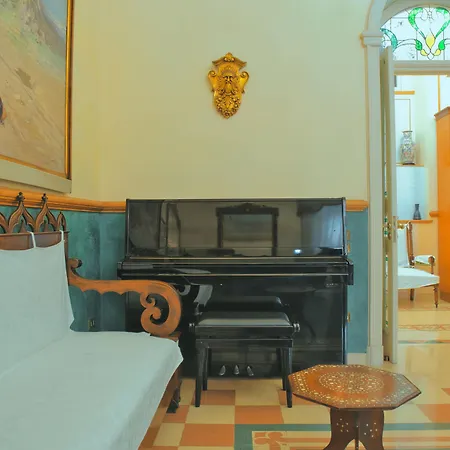 B&B Flora House 살레르노